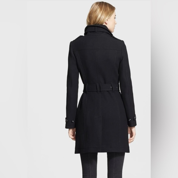 Burberry Brit Rushworth Belted Wool/Cashmere Black Coat, Size 2US, 36EU - Picture 3 of 12